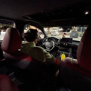 Meet your Posher, Derrick